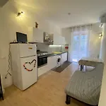 Airali House Lejlighed