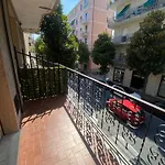 Lejlighed Airali House *