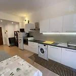 Airali House Апартаменты Альбенга
