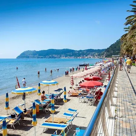 Airali House Daire Albenga