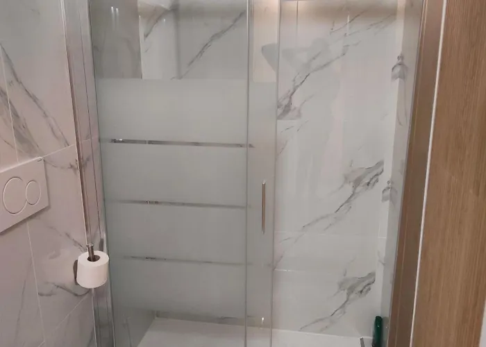 Airali House Apartamento *