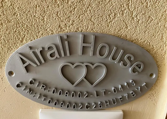 Airali House * 알벤가