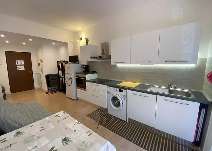 Airali House Apartamento Albenga
